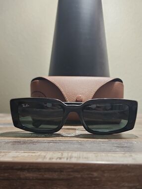 Ray-Ban Kilian Black Rectangular Sunglasses with Dark Green Lenses